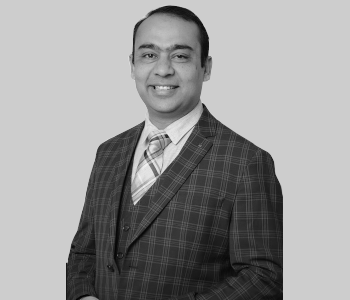  Dr. Akshay Seth